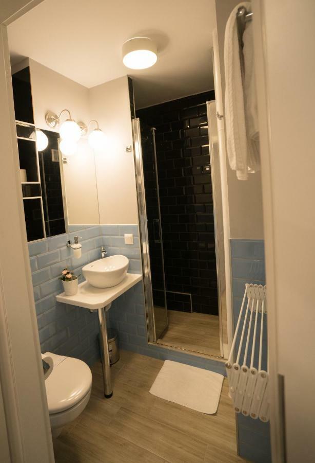 Apartament Hotel Grzybowska 9 Warsaw Ngoại thất bức ảnh