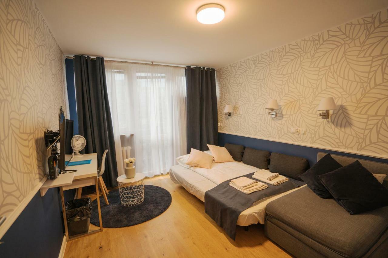 Apartament Hotel Grzybowska 9 Warsaw Ngoại thất bức ảnh