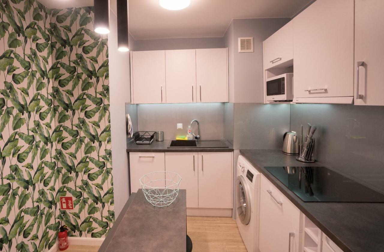 Apartament Hotel Grzybowska 9 Warsaw Ngoại thất bức ảnh