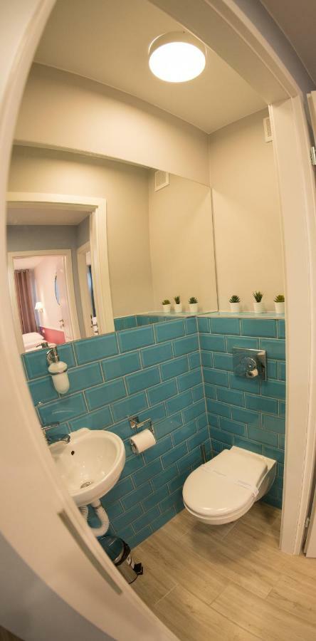 Apartament Hotel Grzybowska 9 Warsaw Ngoại thất bức ảnh