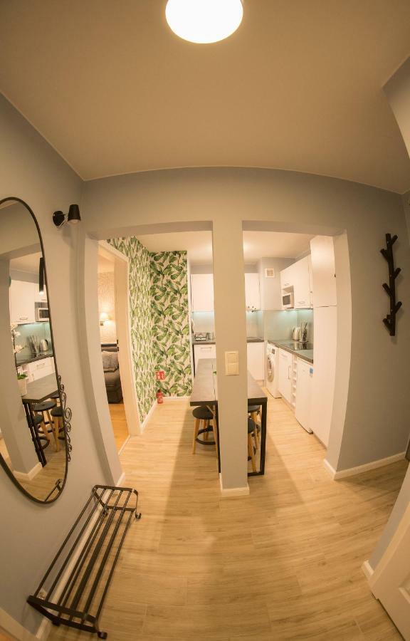Apartament Hotel Grzybowska 9 Warsaw Ngoại thất bức ảnh