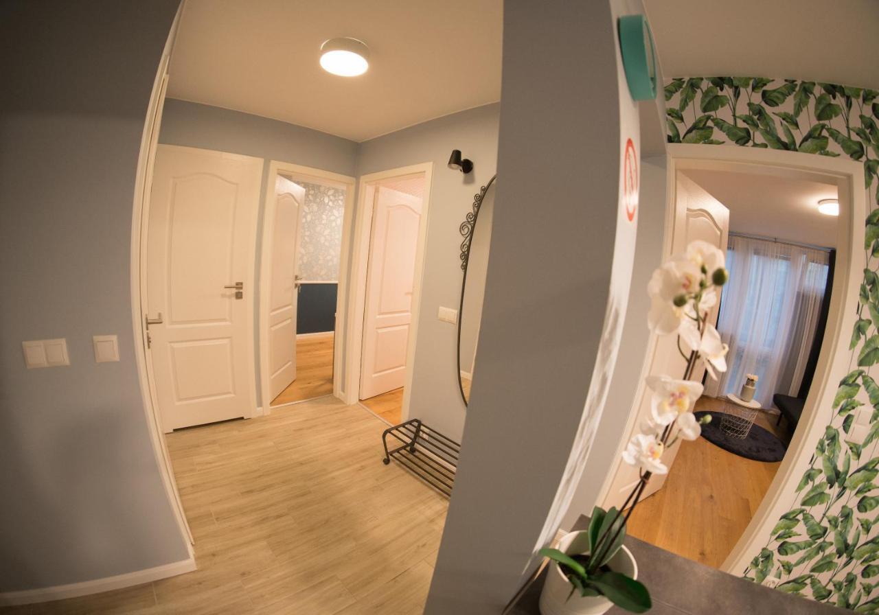 Apartament Hotel Grzybowska 9 Warsaw Ngoại thất bức ảnh